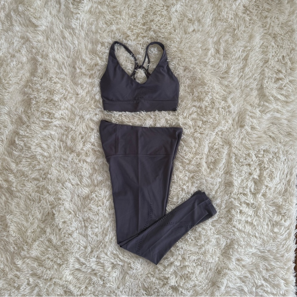 Athleta purple set